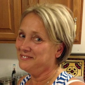 Meet your Posher, Sylvia m